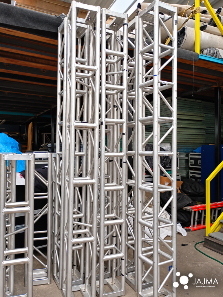 Estructuras de aluminio para montaje técnico — JAJMA